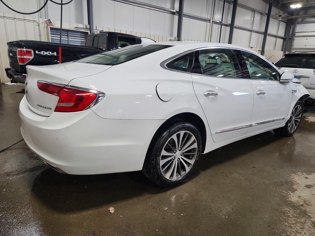 2017 BUICK LACROSSE PREFERRED photo 3