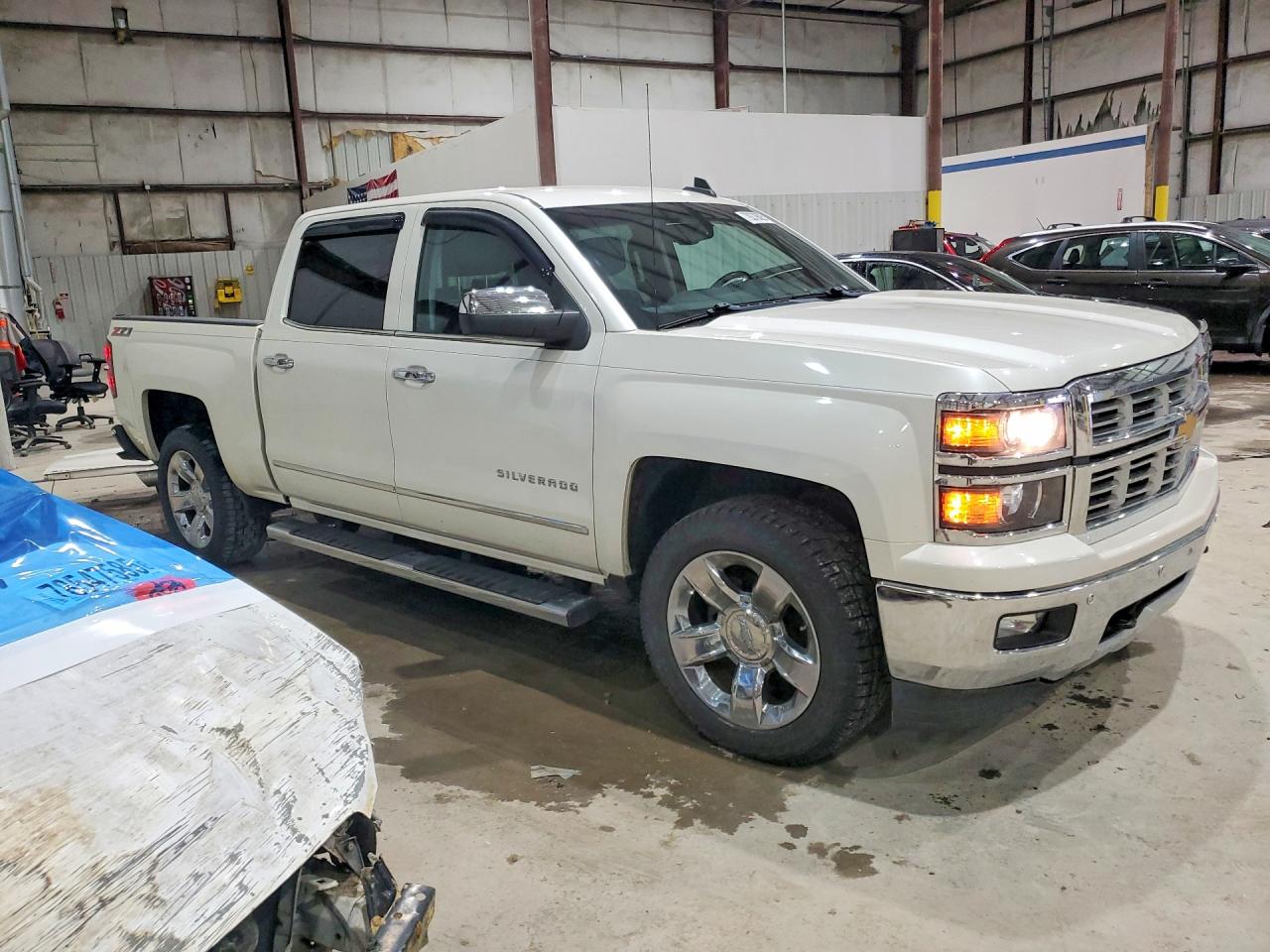 2015 CHEVROLET SILVERADO K1500 LTZ photo 4
