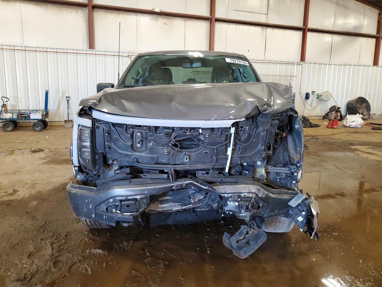 2024 FORD F150 LIGHTNING XLT photo 5