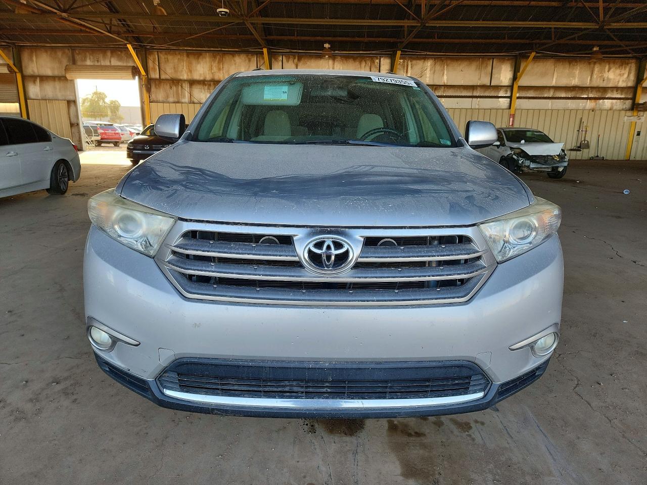 2012 TOYOTA HIGHLANDER BASE photo 13