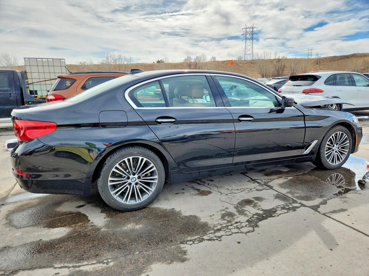 2018 BMW 530 XI photo 3