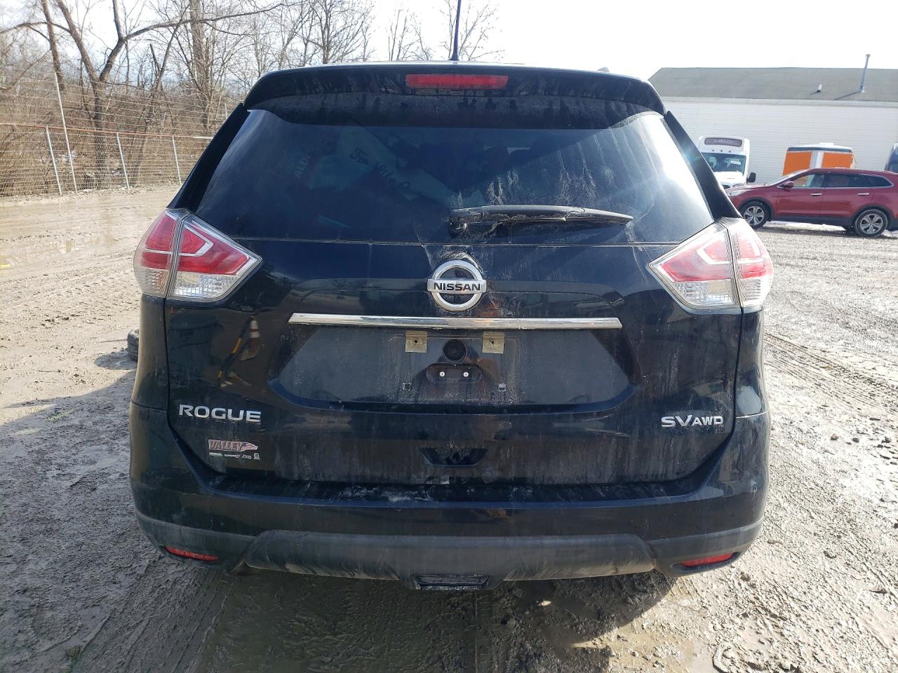 2016 NISSAN ROGUE SV photo 16