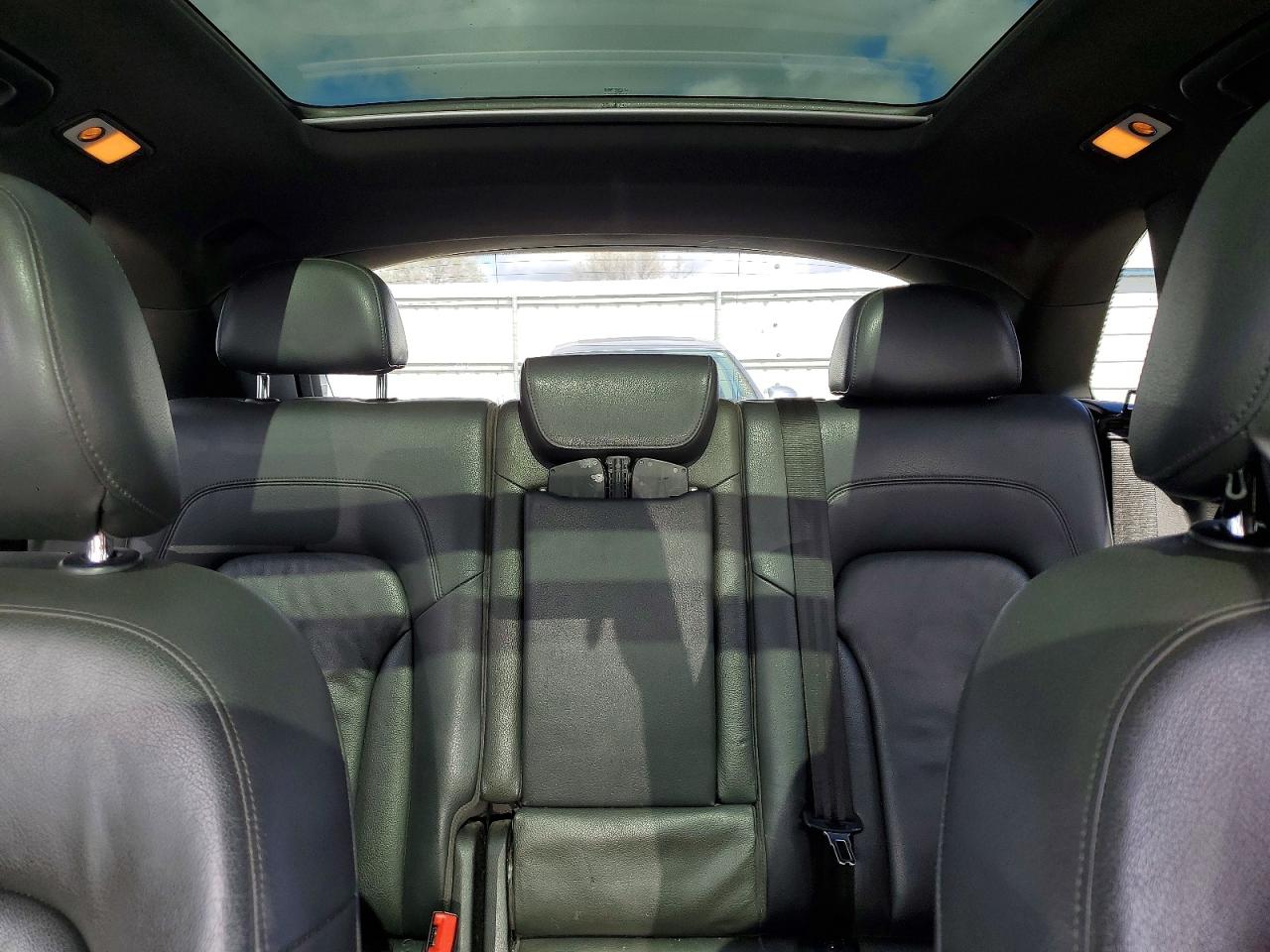 2012 AUDI Q5 PREMIUM PLUS photo 10