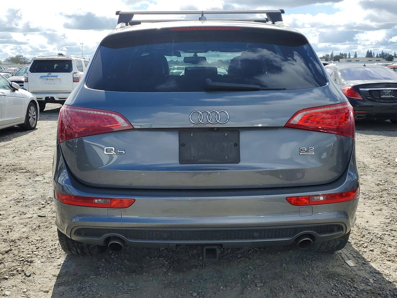 2012 AUDI Q5 PREMIUM PLUS photo 6