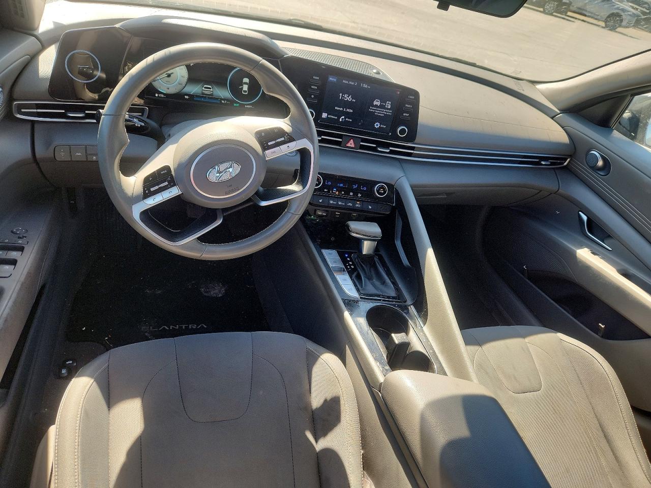 2022 HYUNDAI ELANTRA SEL photo 15