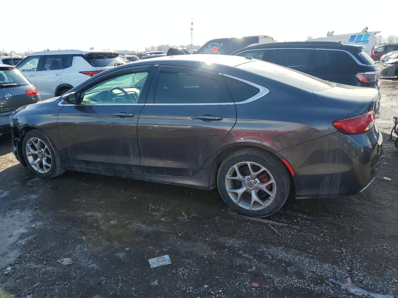 2016 CHRYSLER 200 LIMITED photo 3