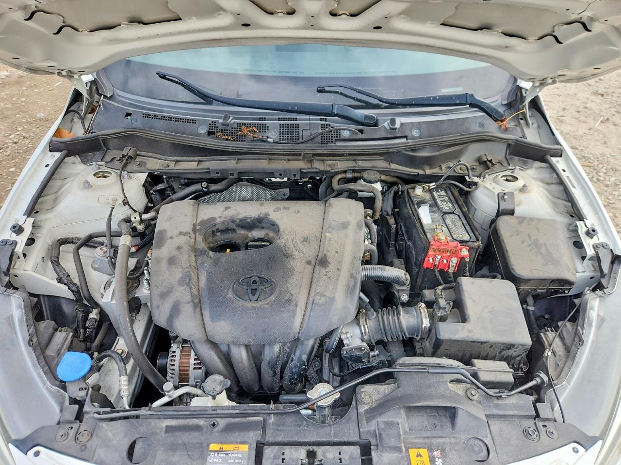 2019 TOYOTA YARIS LE photo 11