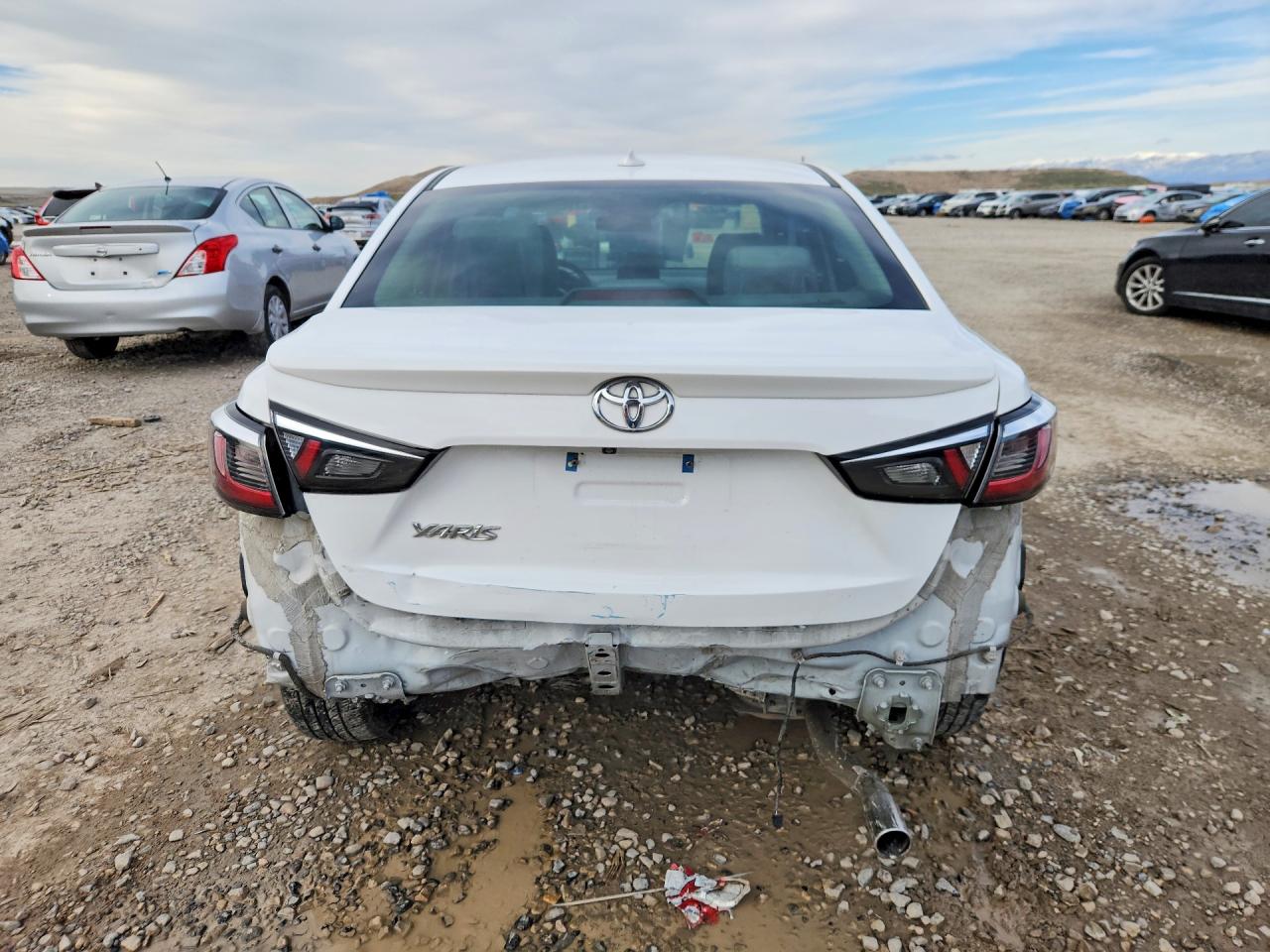 2019 TOYOTA YARIS LE photo 6
