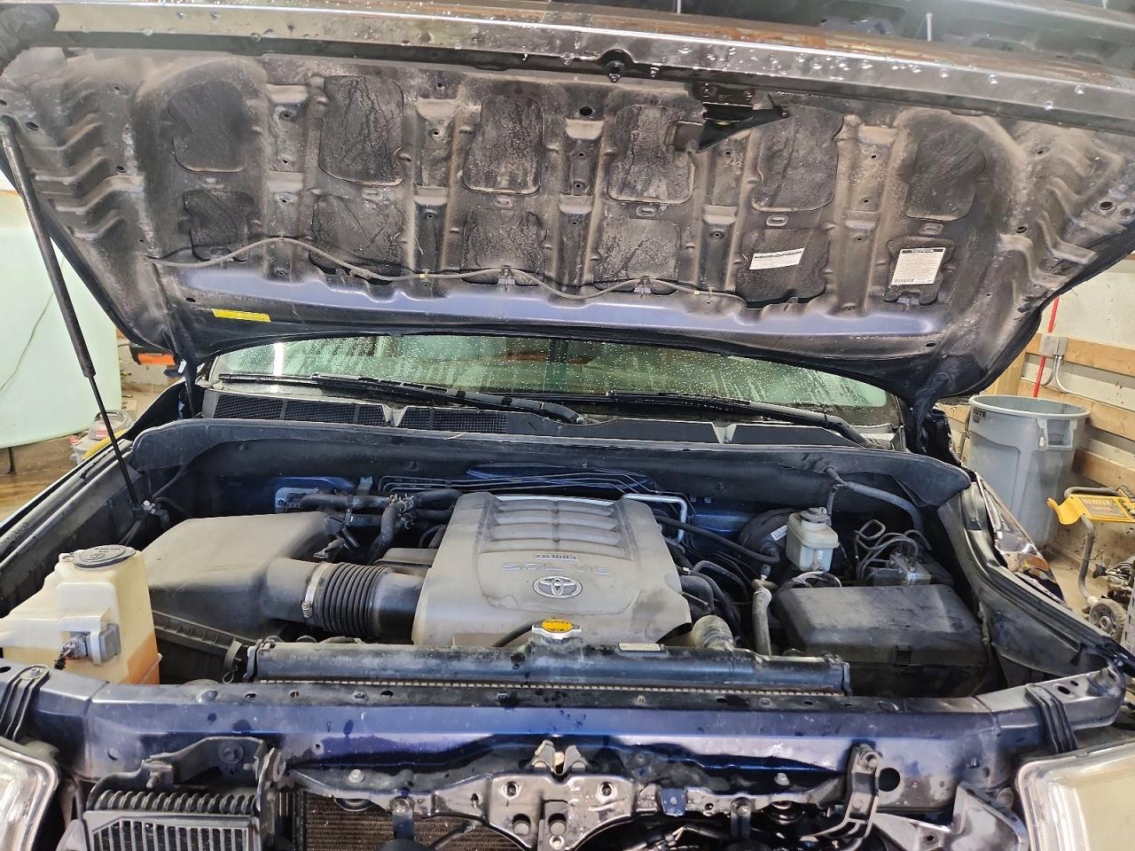 2010 TOYOTA SEQUOIA LIMITED photo 12
