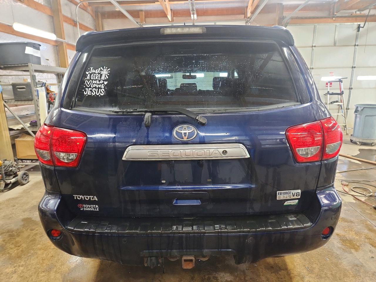 2010 TOYOTA SEQUOIA LIMITED photo 6