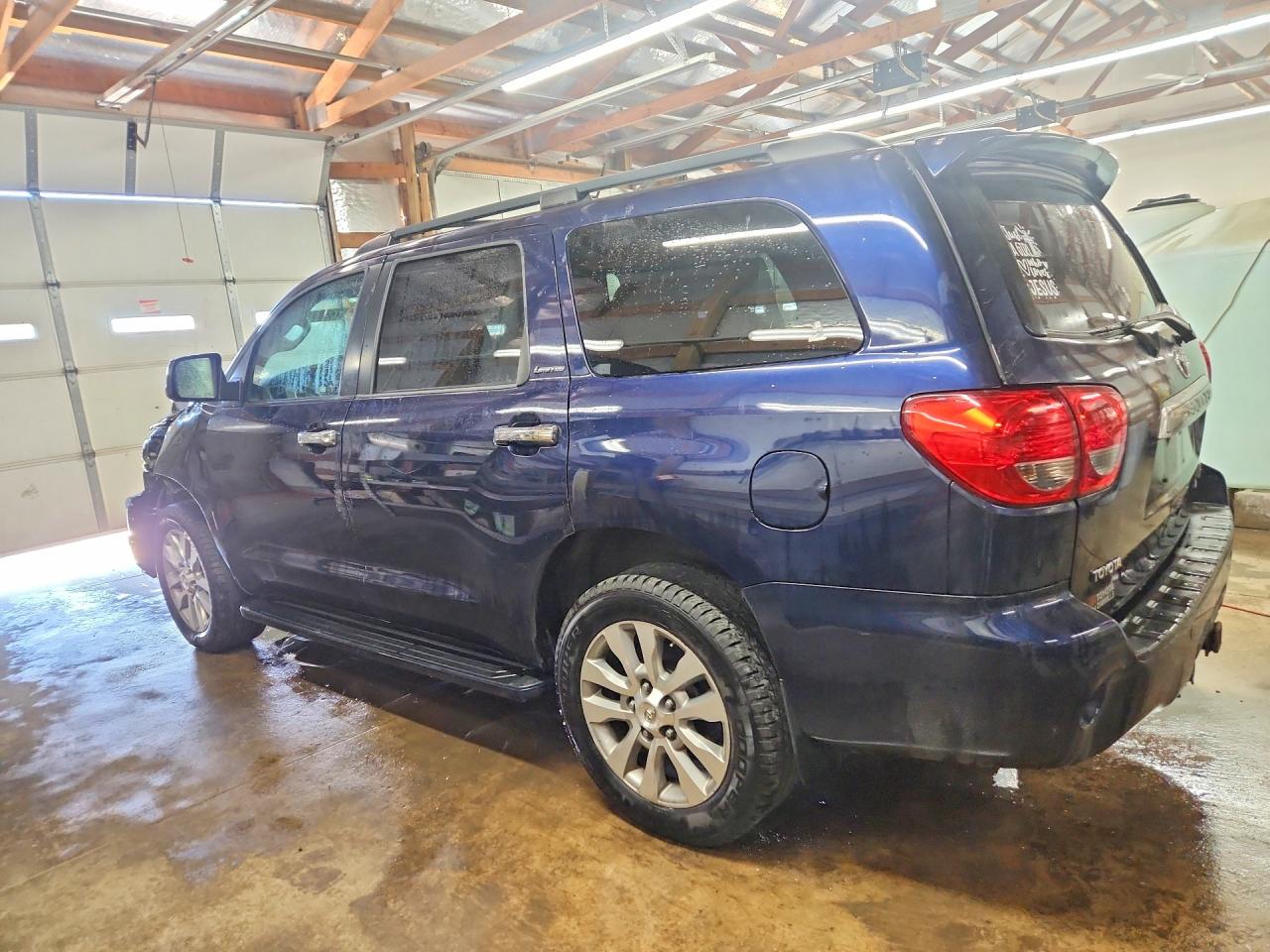 2010 TOYOTA SEQUOIA LIMITED photo 2