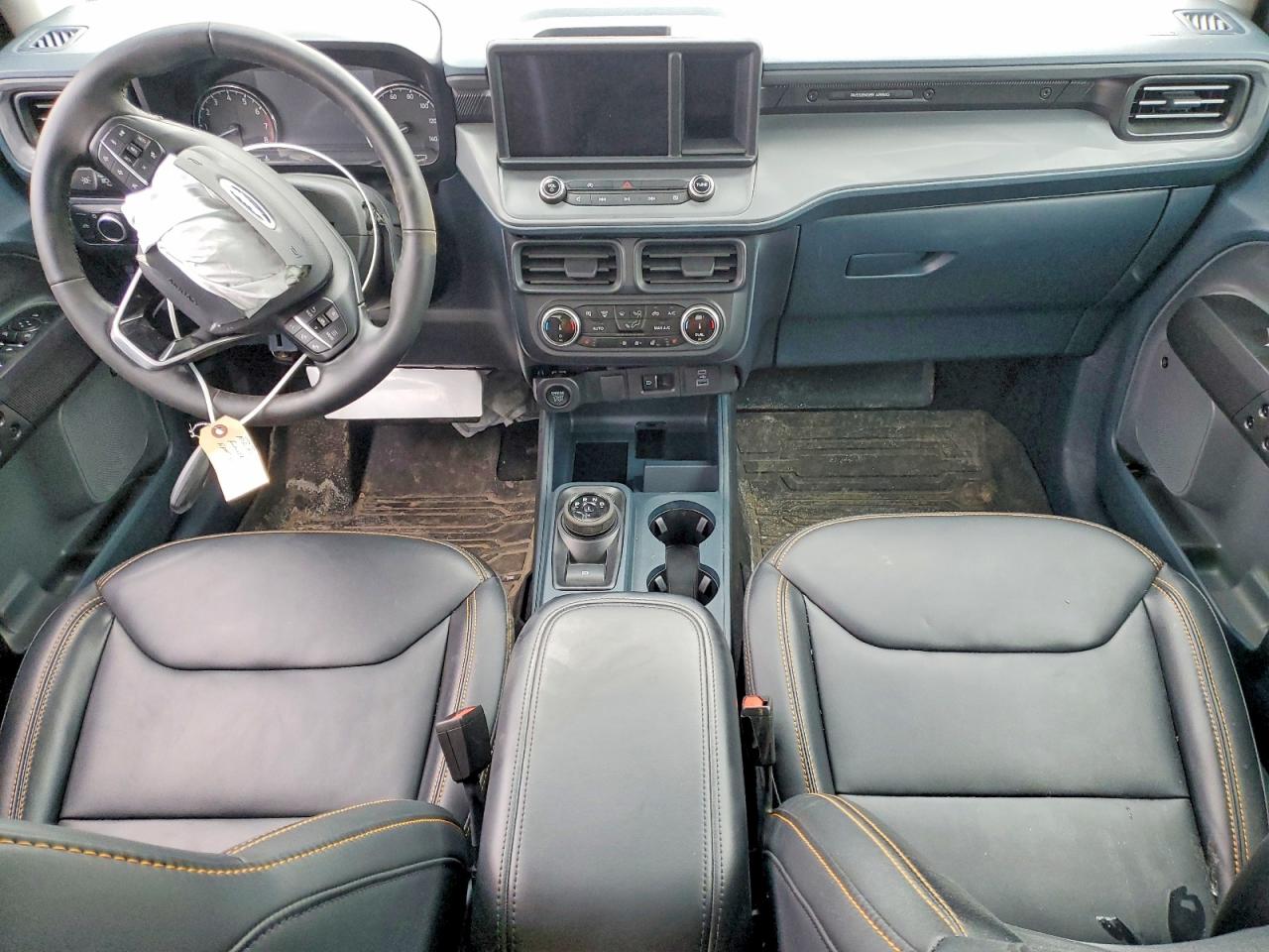 2024 FORD MAVERICK LARIAT TREMOR photo 8