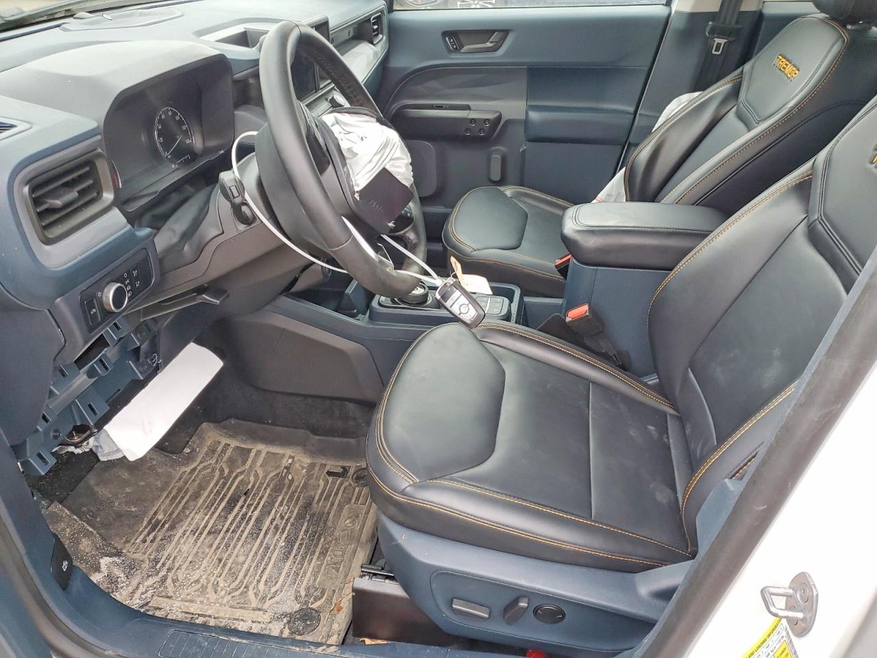 2024 FORD MAVERICK LARIAT TREMOR photo 7
