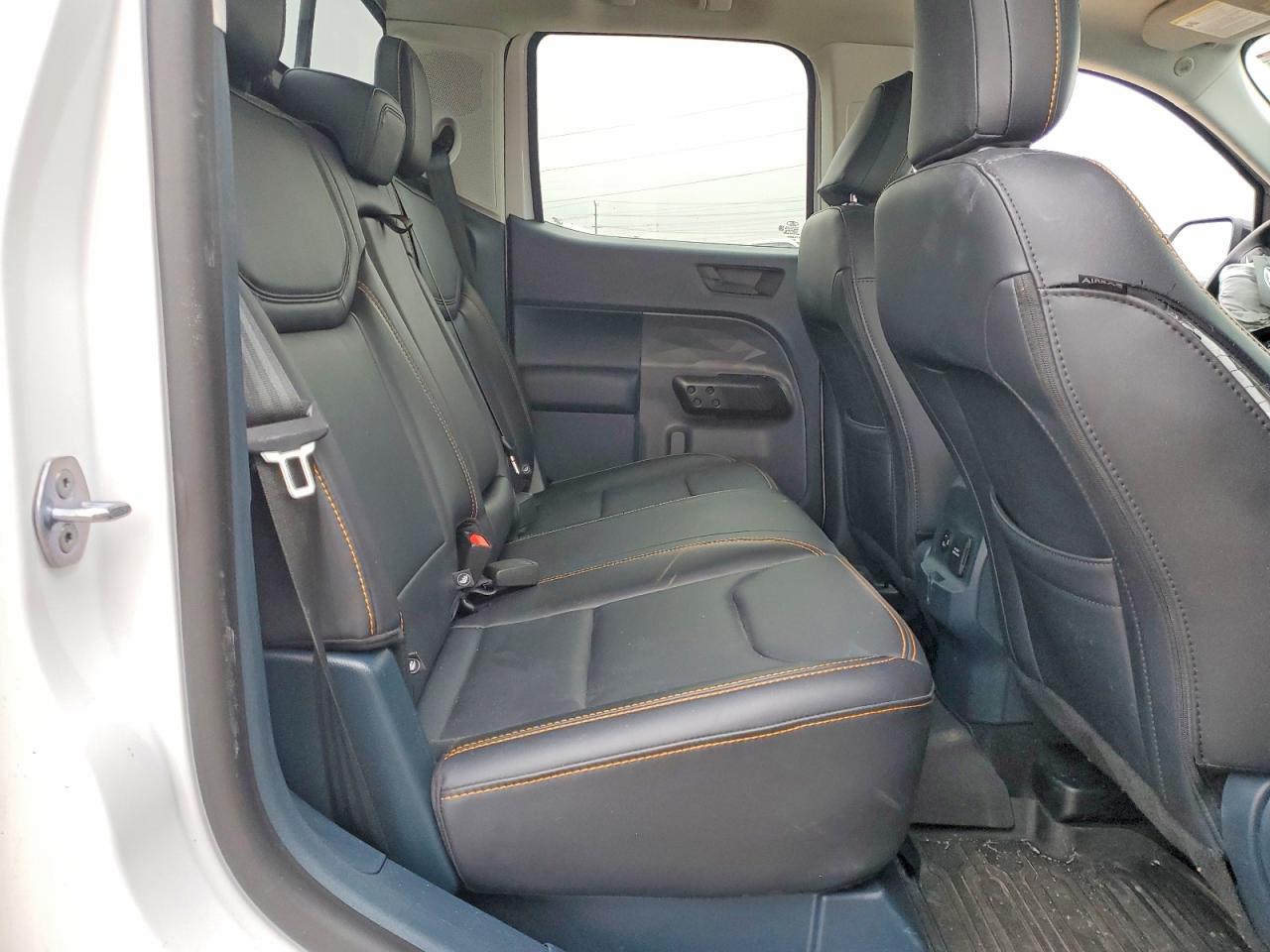 2024 FORD MAVERICK LARIAT TREMOR photo 10