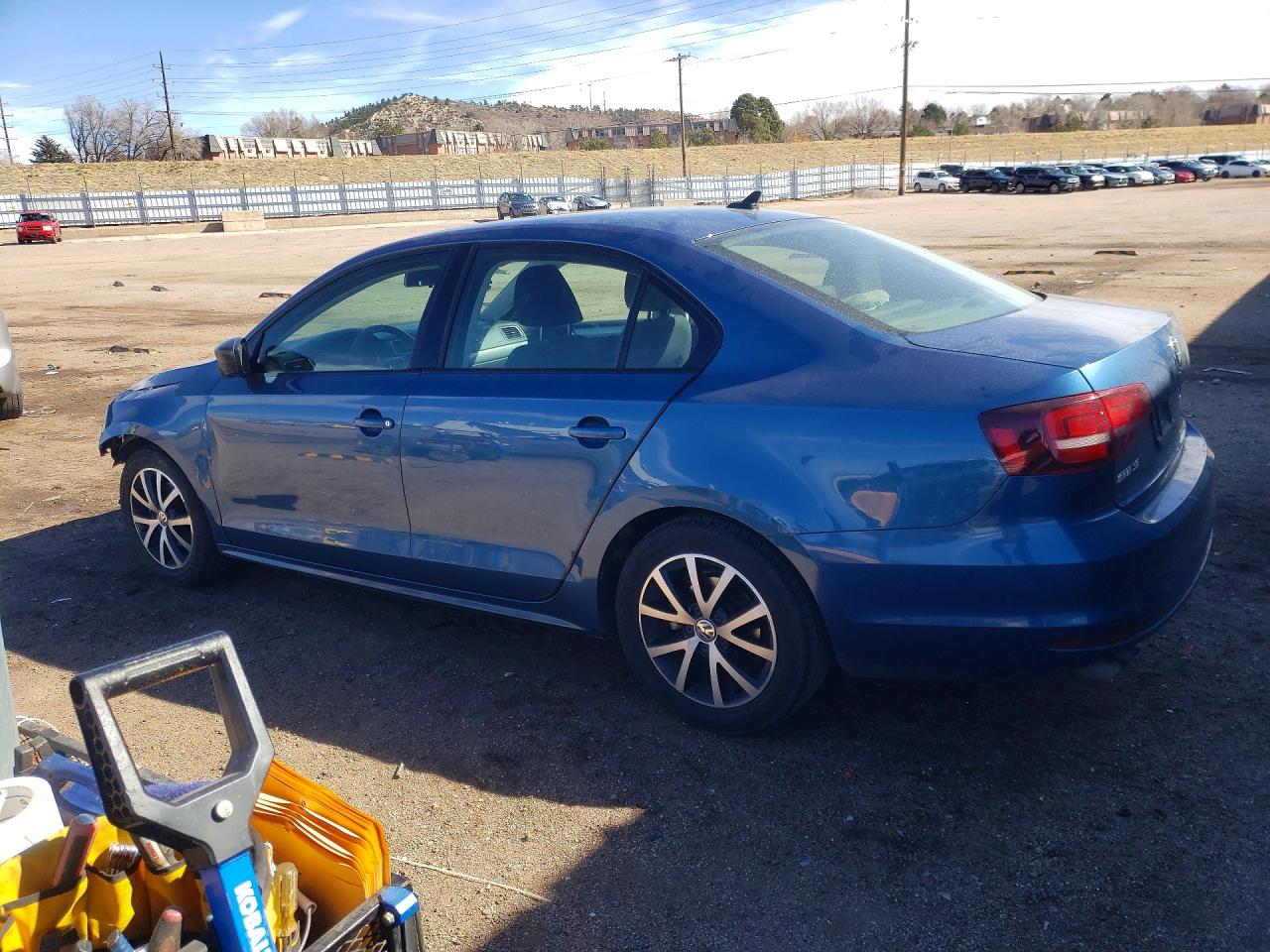 2016 VOLKSWAGEN JETTA SE photo 4