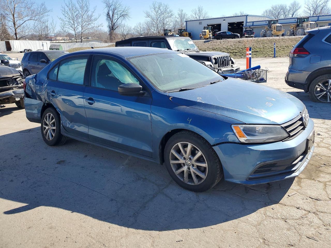 2015 VOLKSWAGEN JETTA SE photo 4