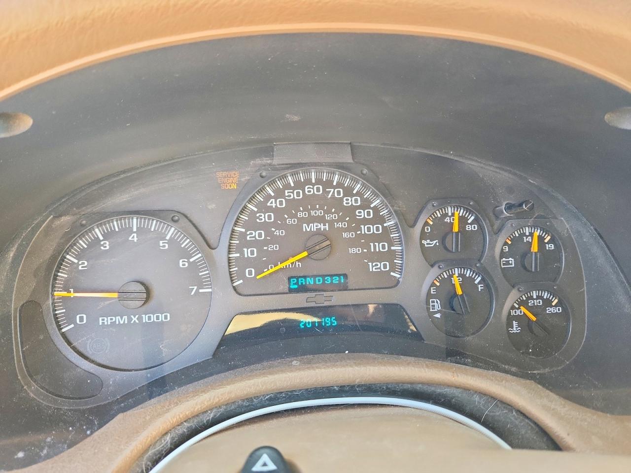 2002 CHEVROLET TRAILBLAZER photo 9