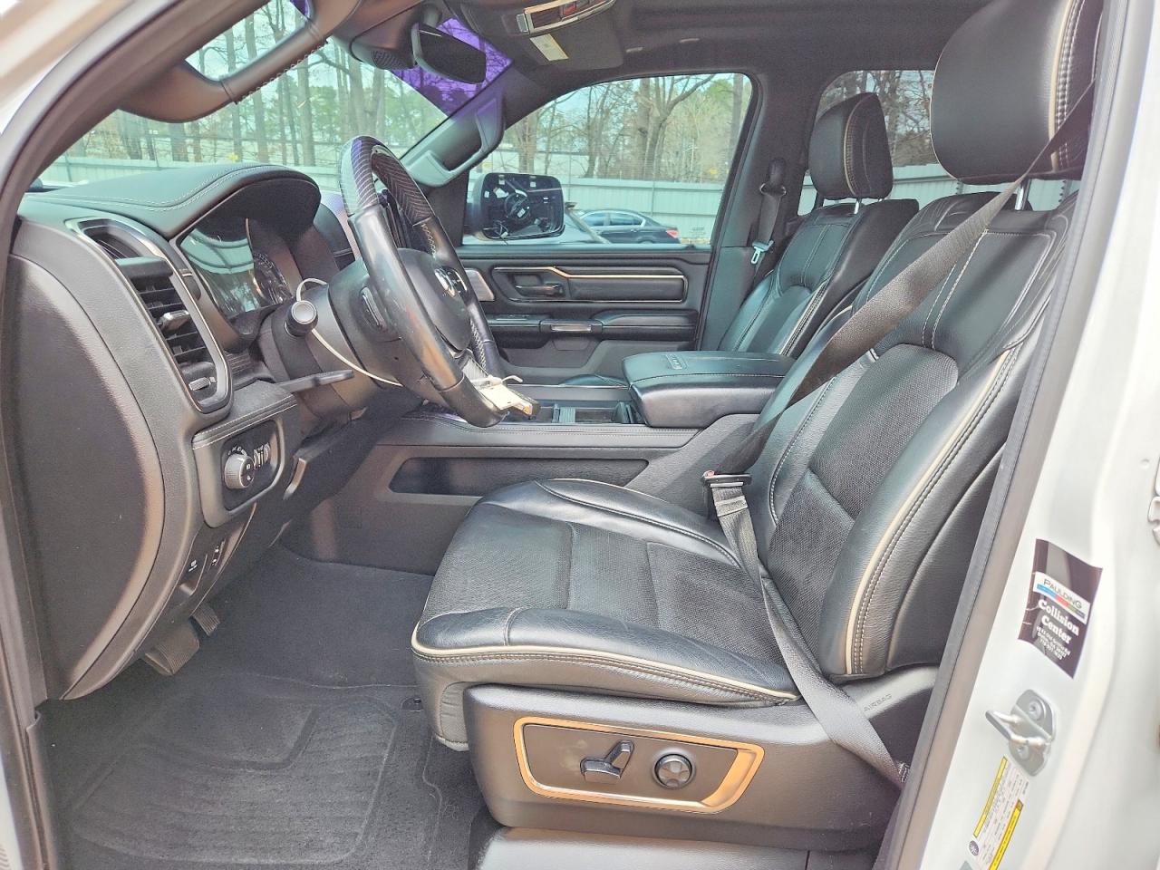 2019 RAM 1500 LIMITED photo 7