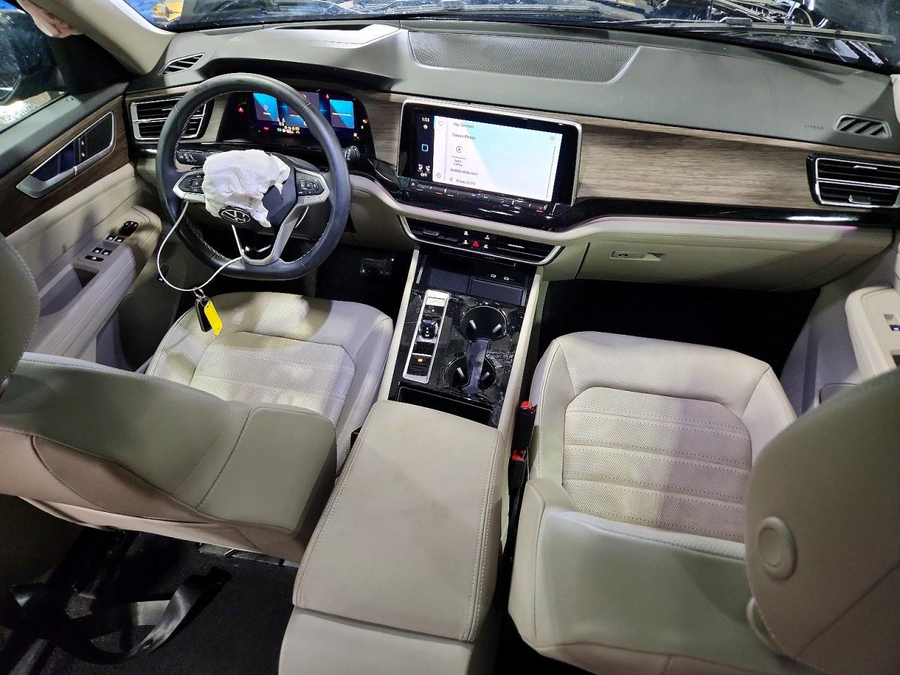 2024 VOLKSWAGEN ATLAS SEL photo 22