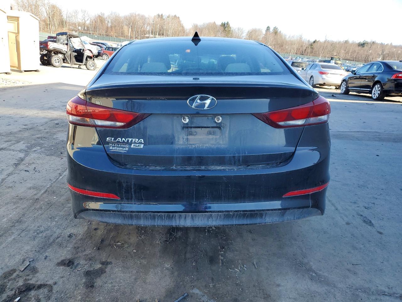 2017 HYUNDAI ELANTRA SE photo 6