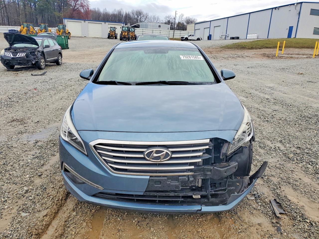 2015 HYUNDAI SONATA SE photo 9
