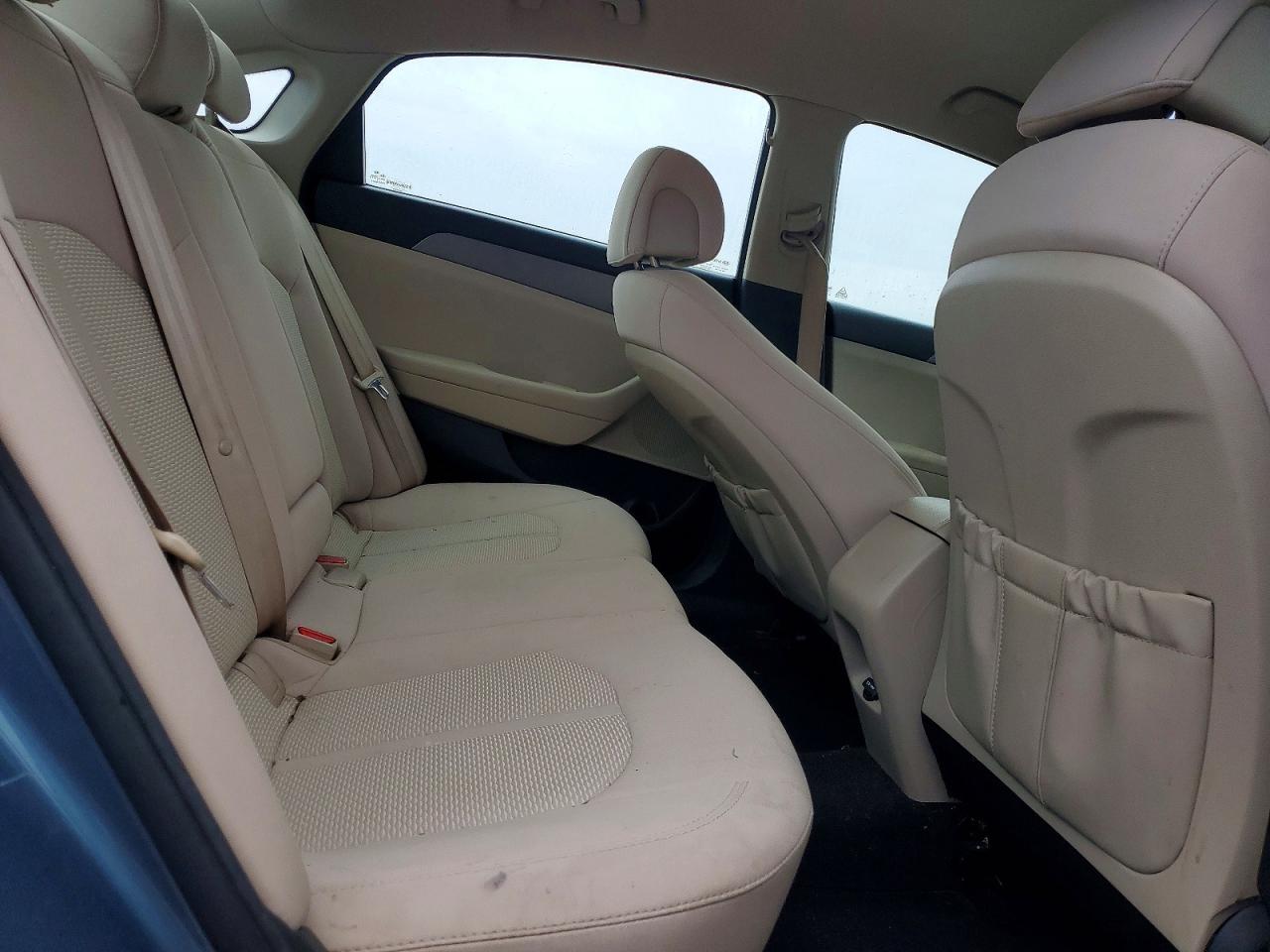 2015 HYUNDAI SONATA SE photo 19