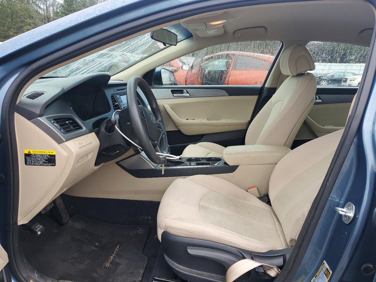 2015 HYUNDAI SONATA SE photo 13