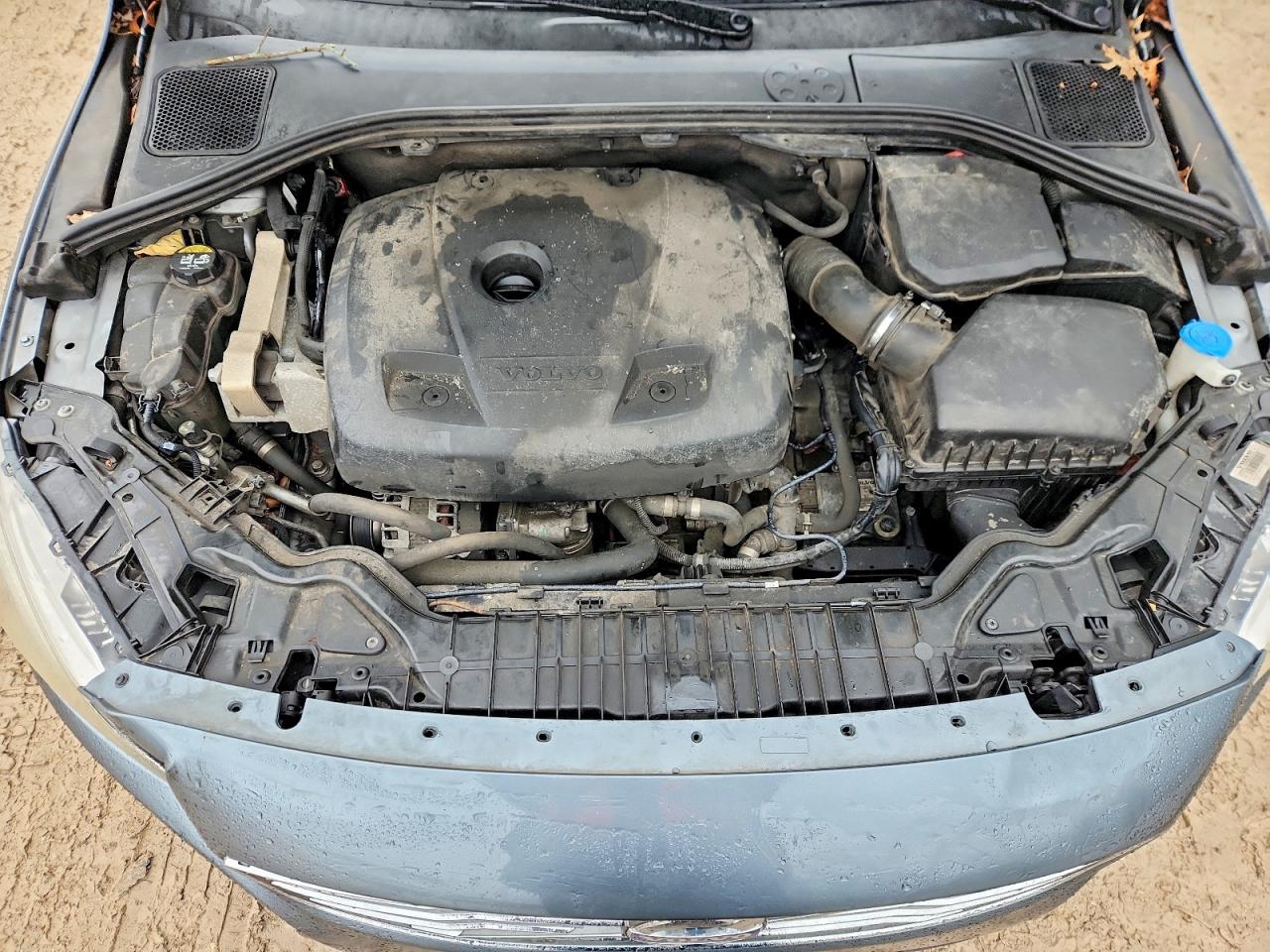 2016 VOLVO S60 PREMIER photo 31
