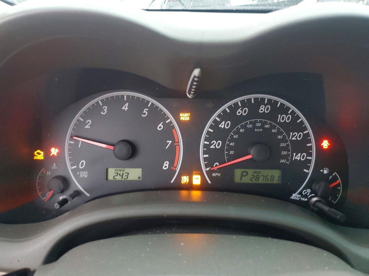 2010 TOYOTA COROLLA LE photo 9