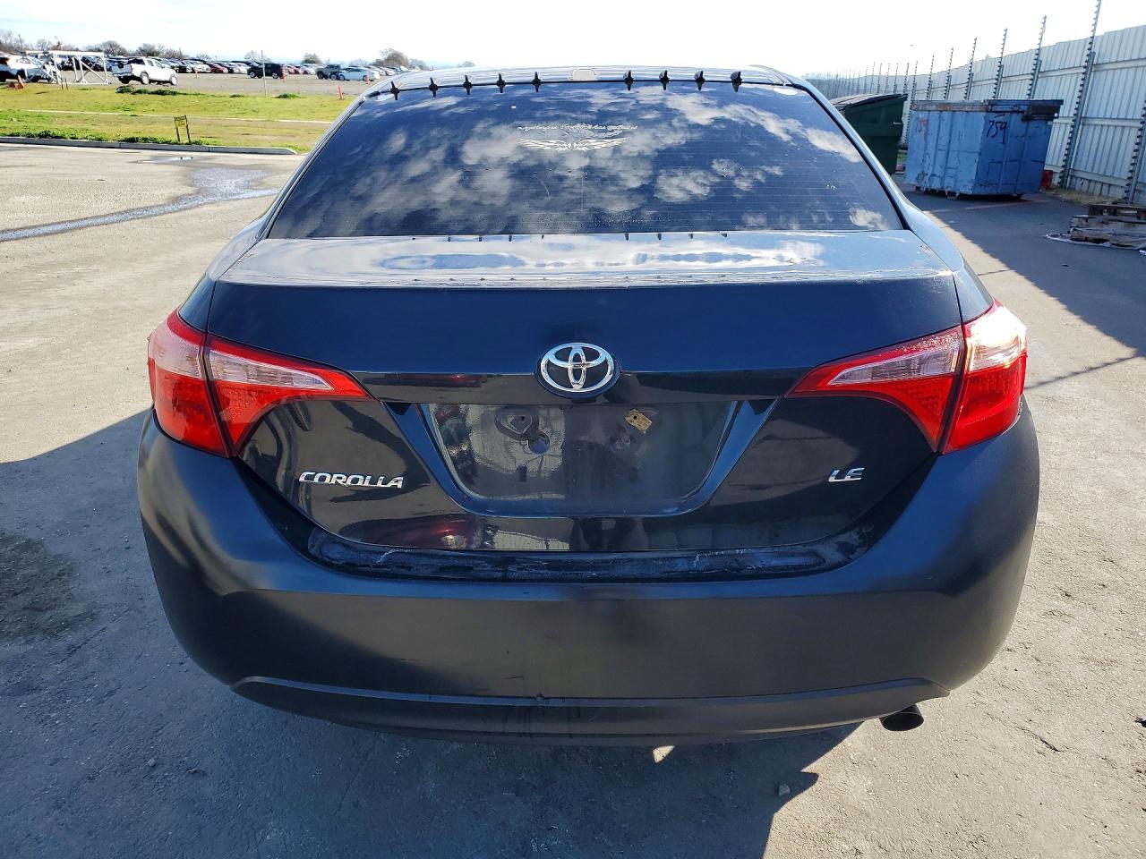 2019 TOYOTA COROLLA LE photo 6