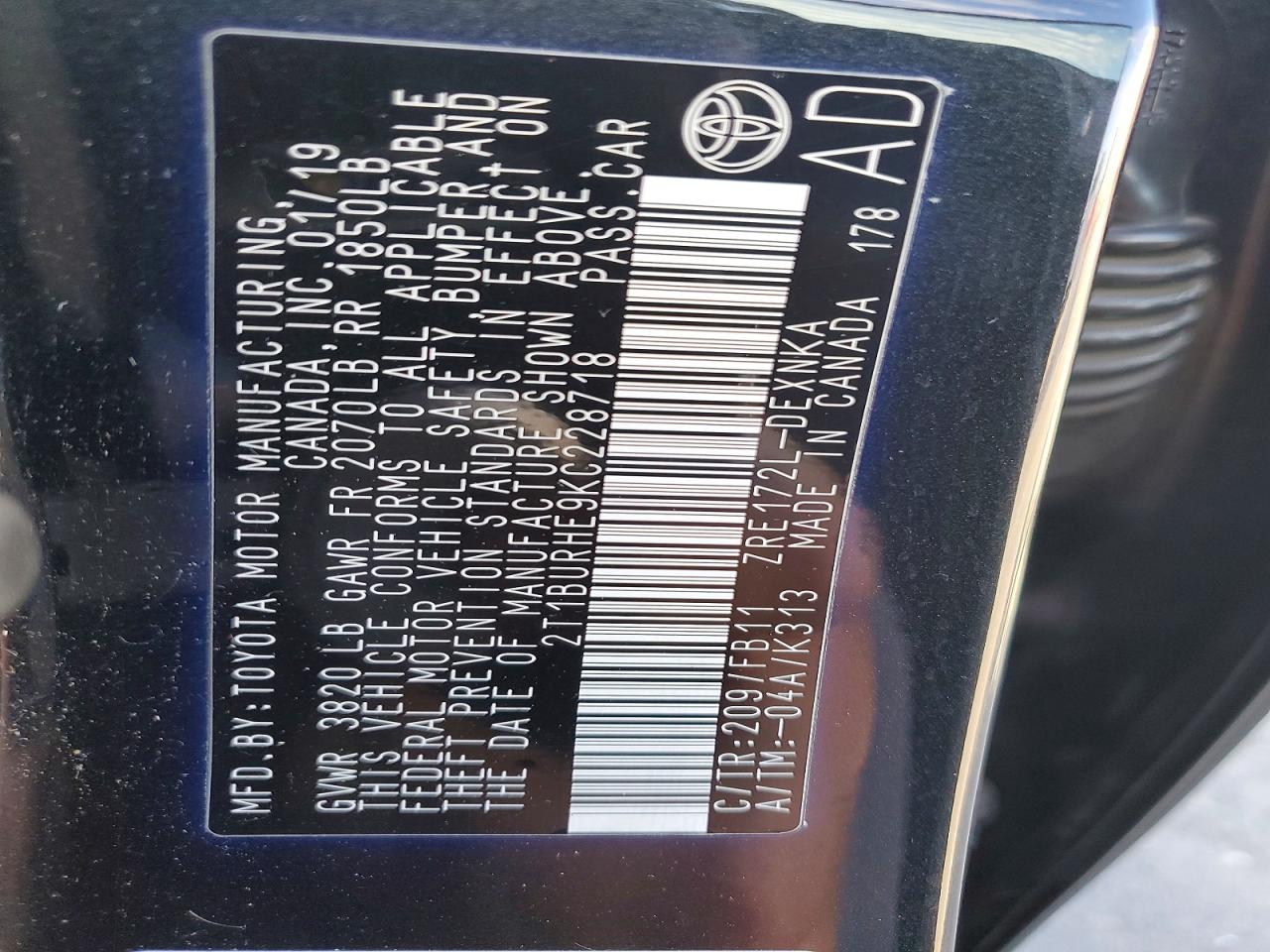 2019 TOYOTA COROLLA LE photo 13