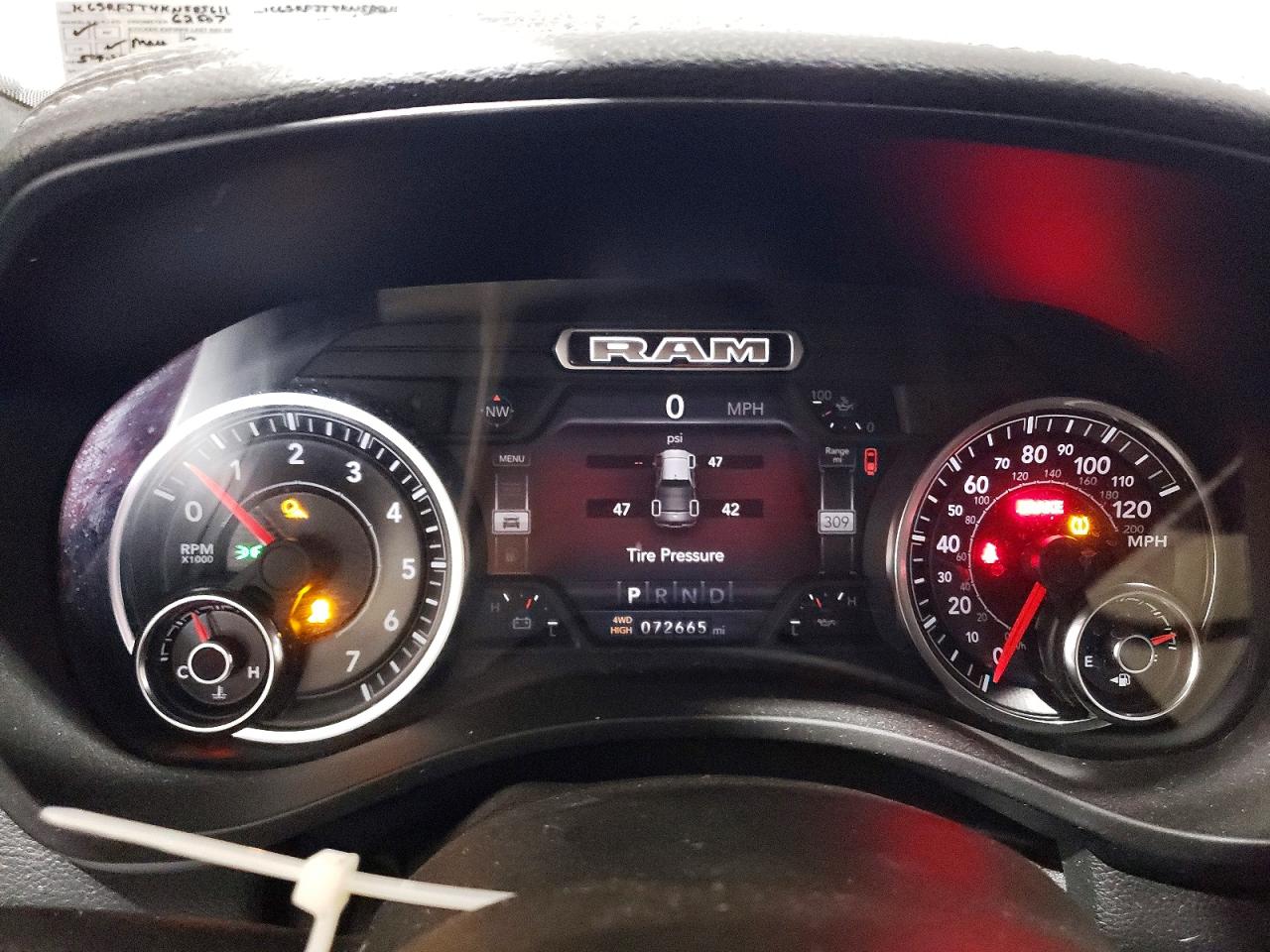 2019 RAM 1500 LARAMIE photo 33