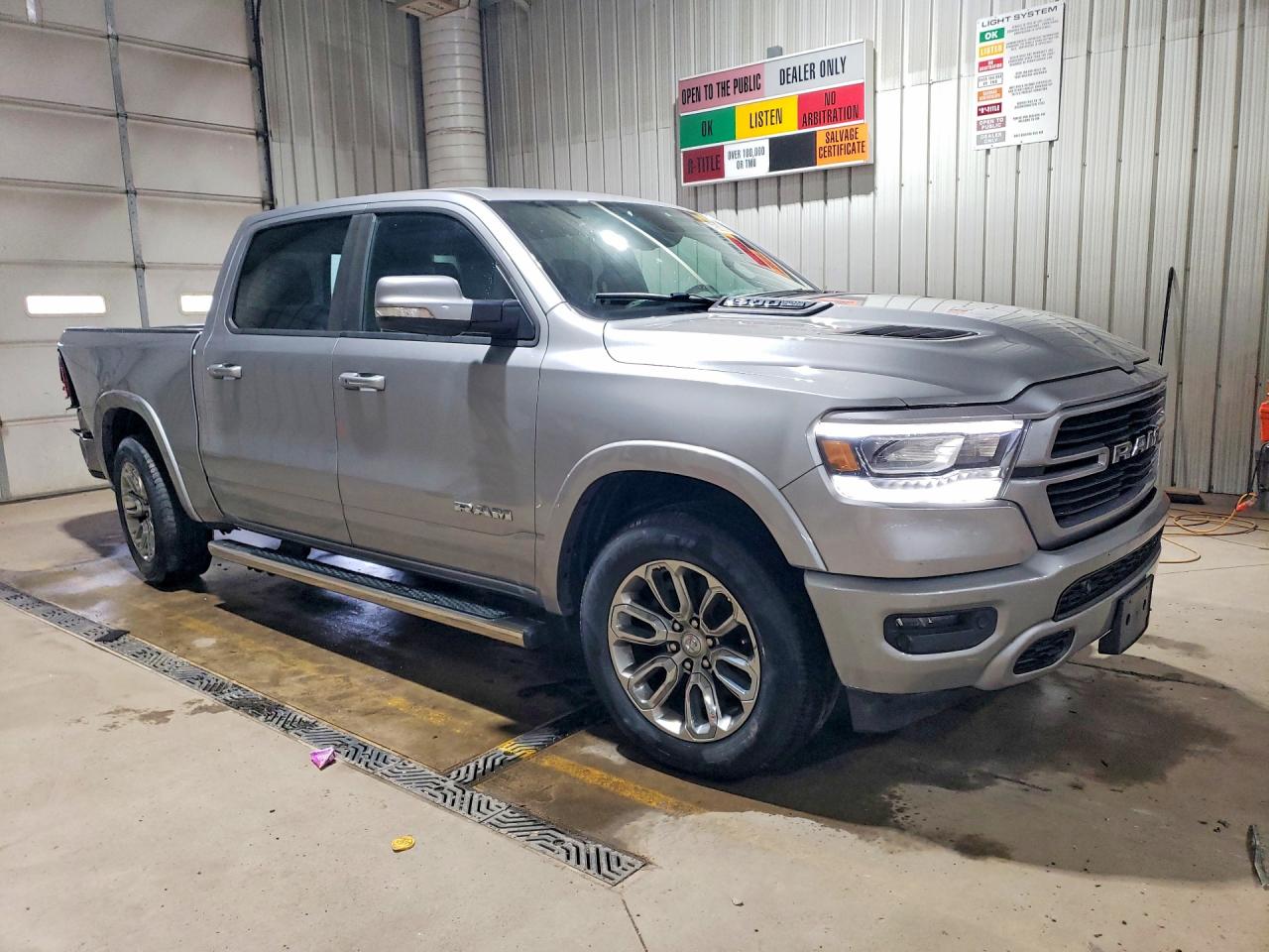2019 RAM 1500 LARAMIE photo 13