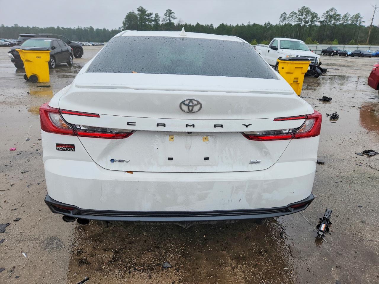 2025 TOYOTA CAMRY XSE photo 6