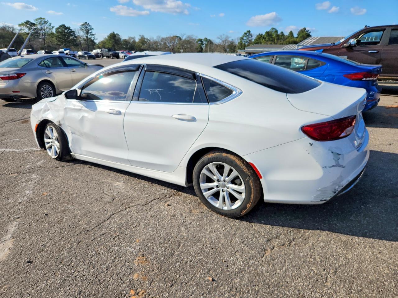 2015 CHRYSLER 200 LIMITED photo 2