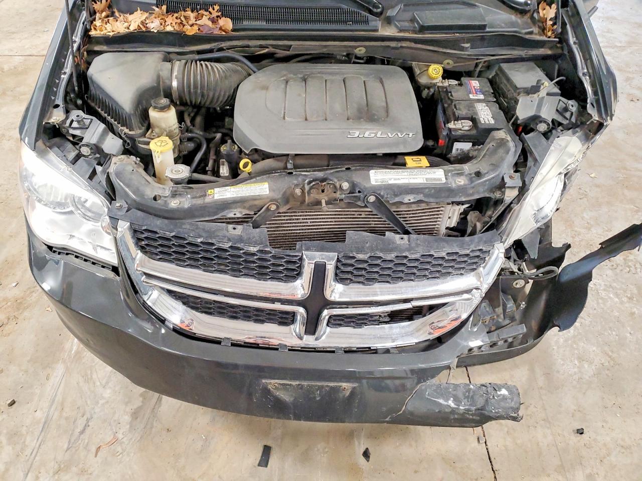 2012 DODGE GRAND CARAVAN SXT photo 12