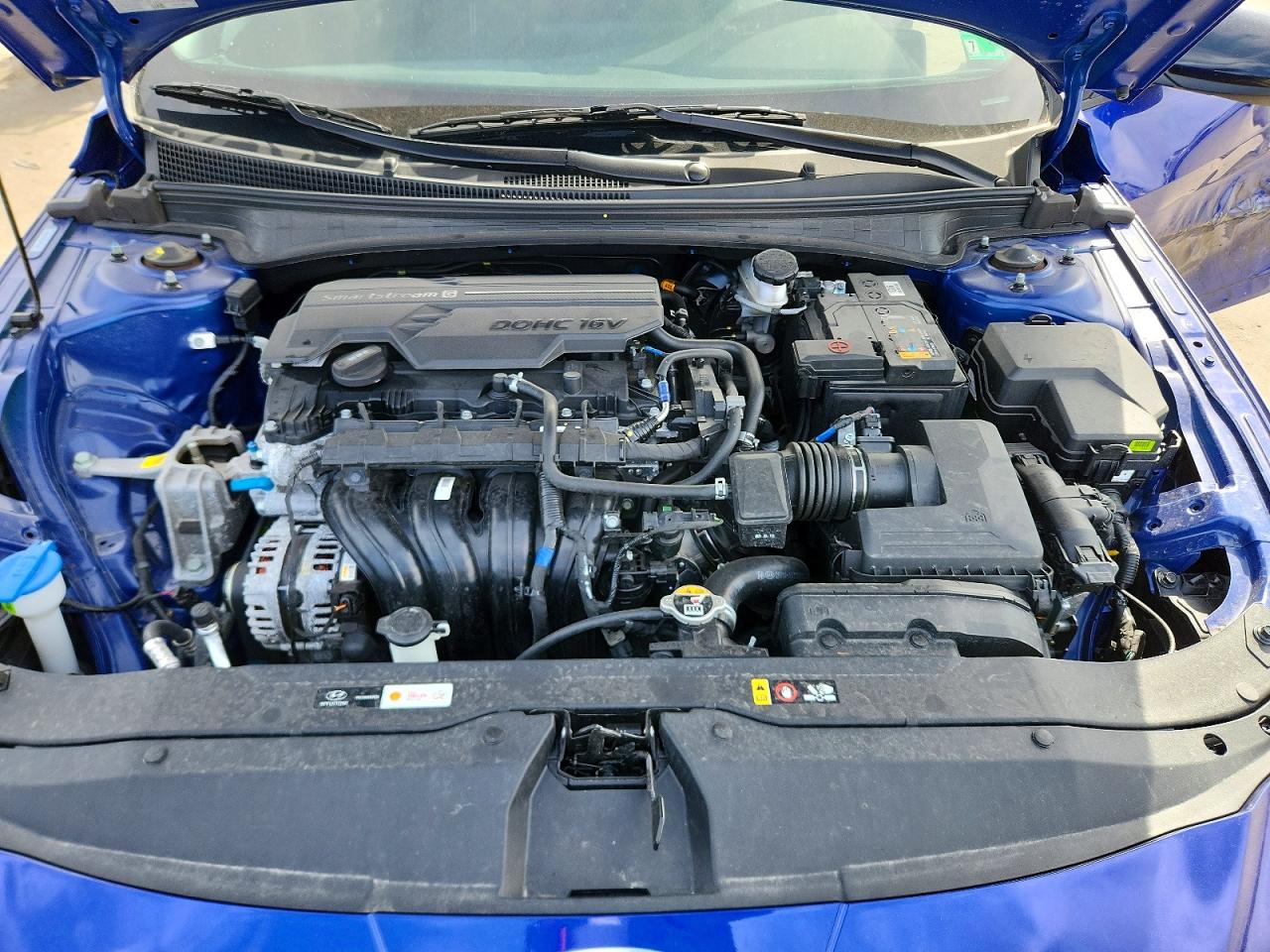 2025 HYUNDAI ELANTRA SEL SPORT photo 11