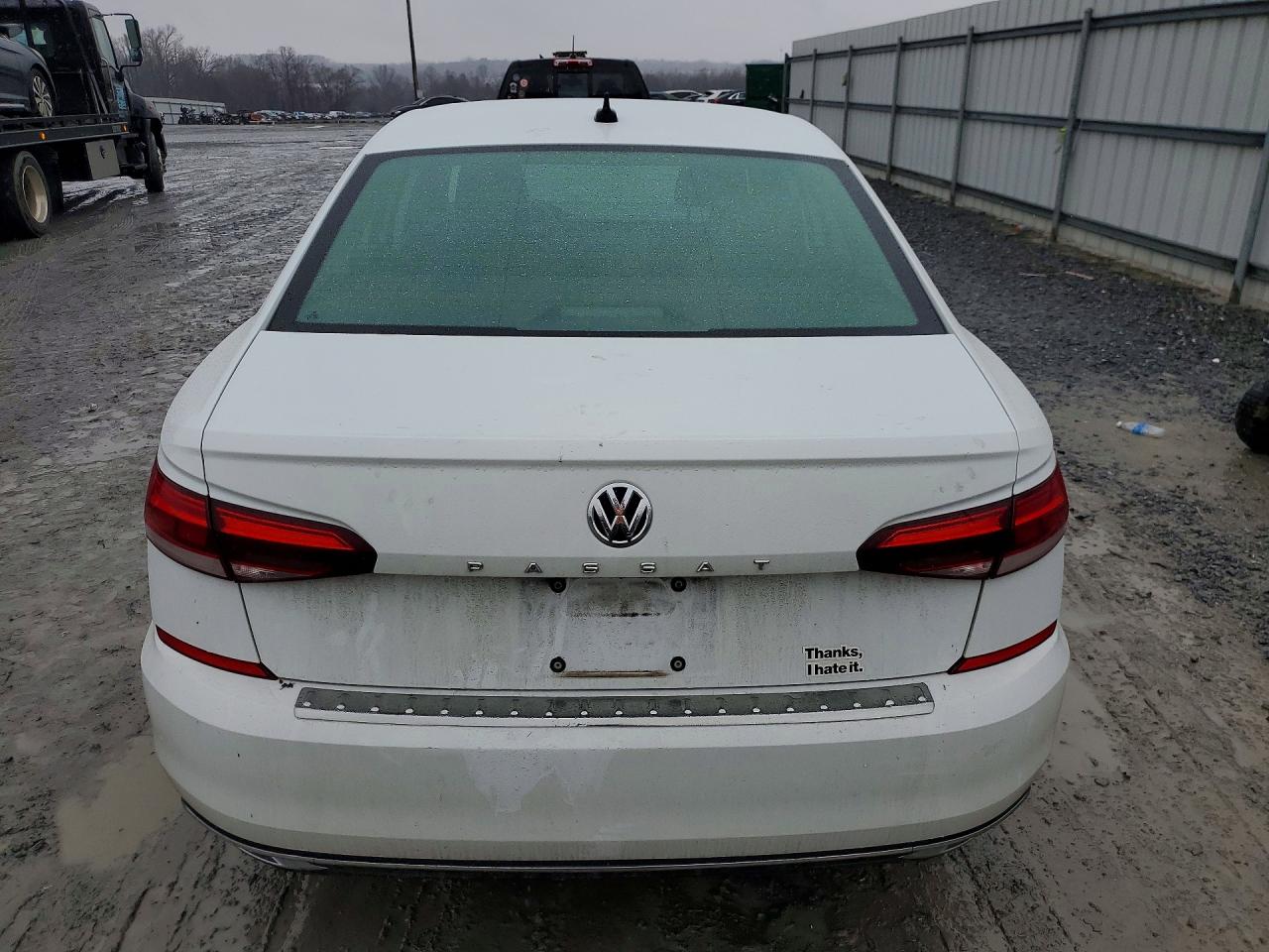 2021 VOLKSWAGEN PASSAT SE photo 6