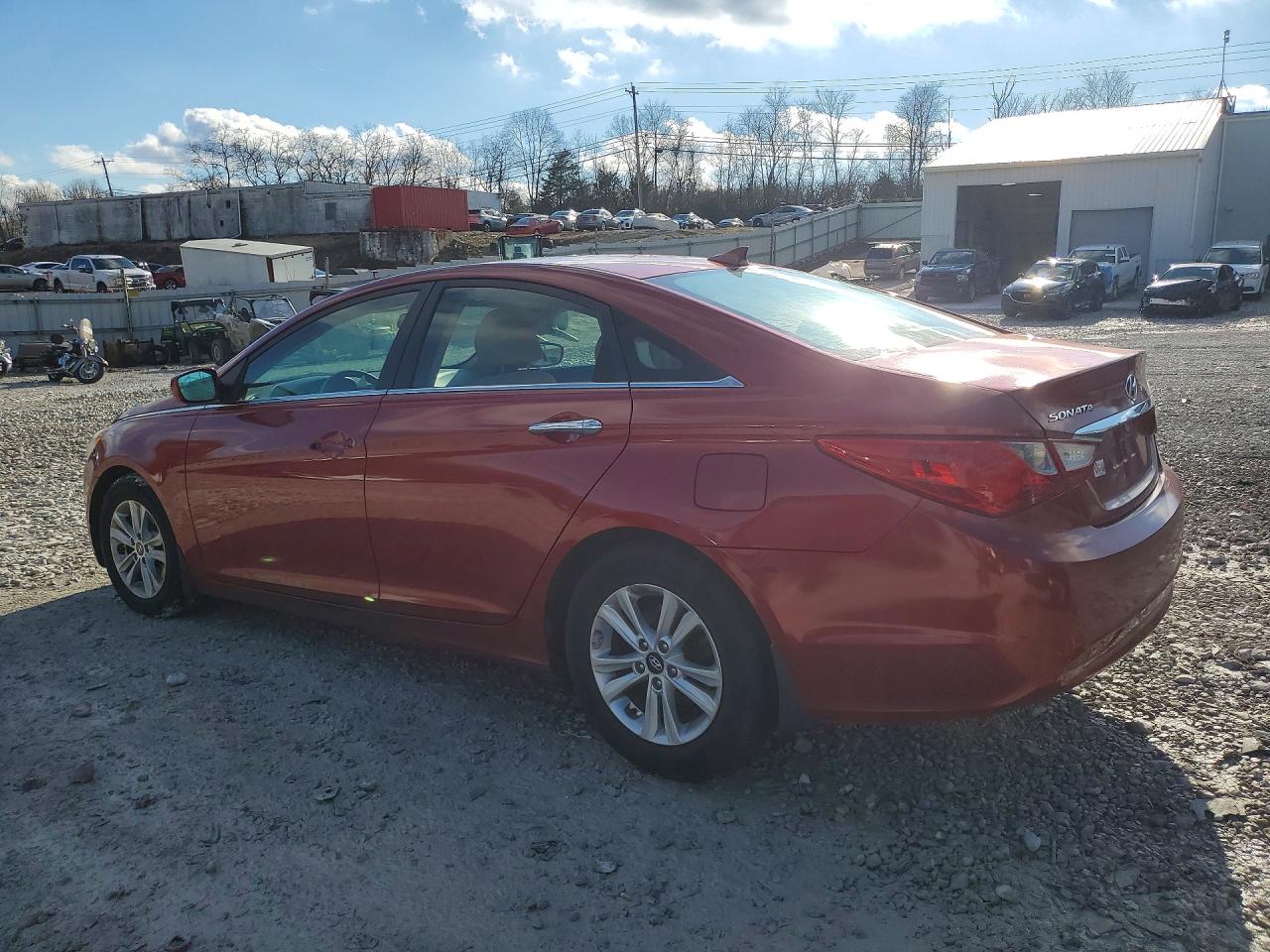 2013 HYUNDAI SONATA GLS photo 3