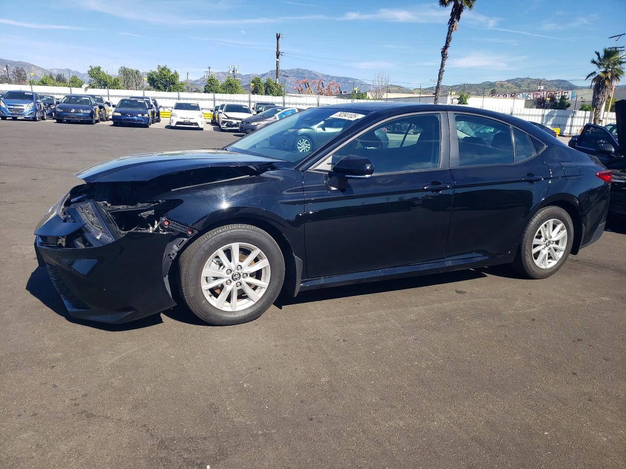 2025 TOYOTA CAMRY