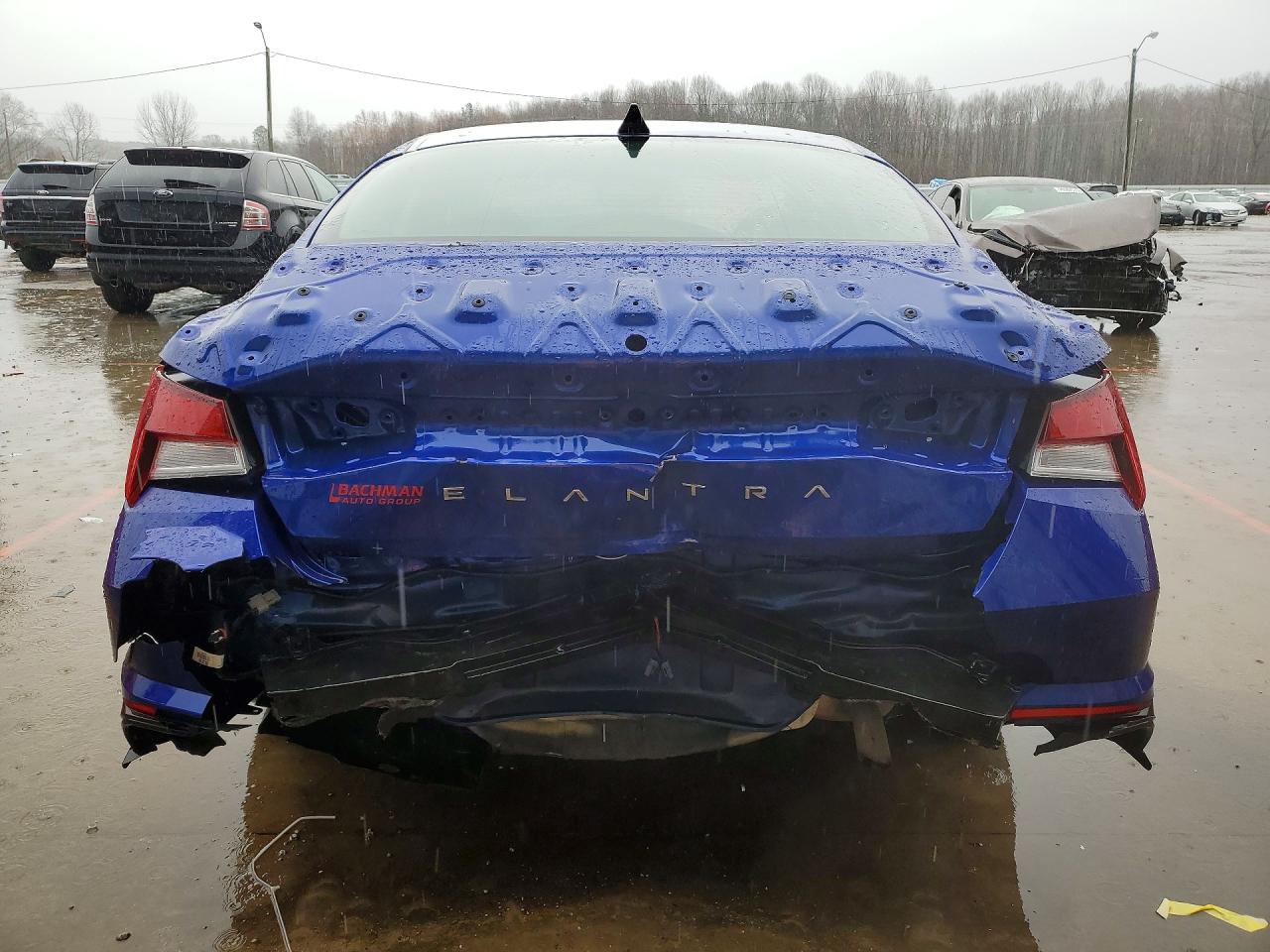 2023 HYUNDAI ELANTRA photo 11