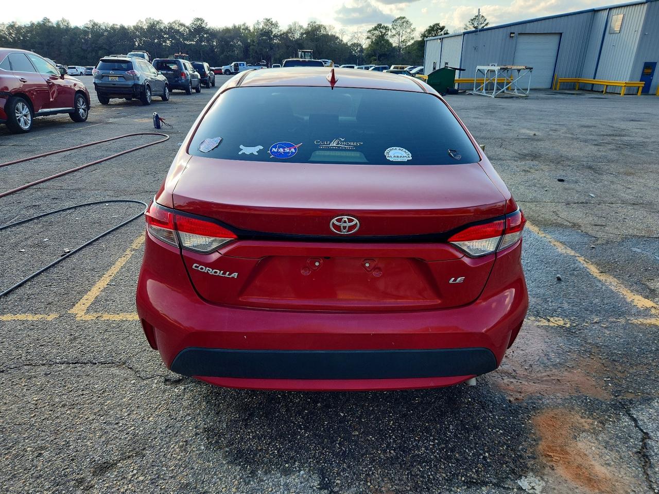2021 TOYOTA COROLLA LE photo 6