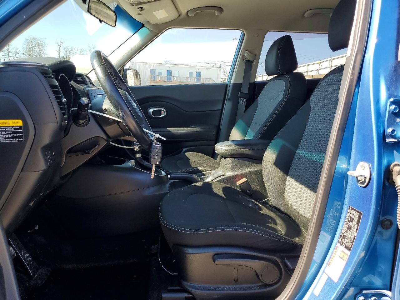 2017 KIA SOUL + photo 13