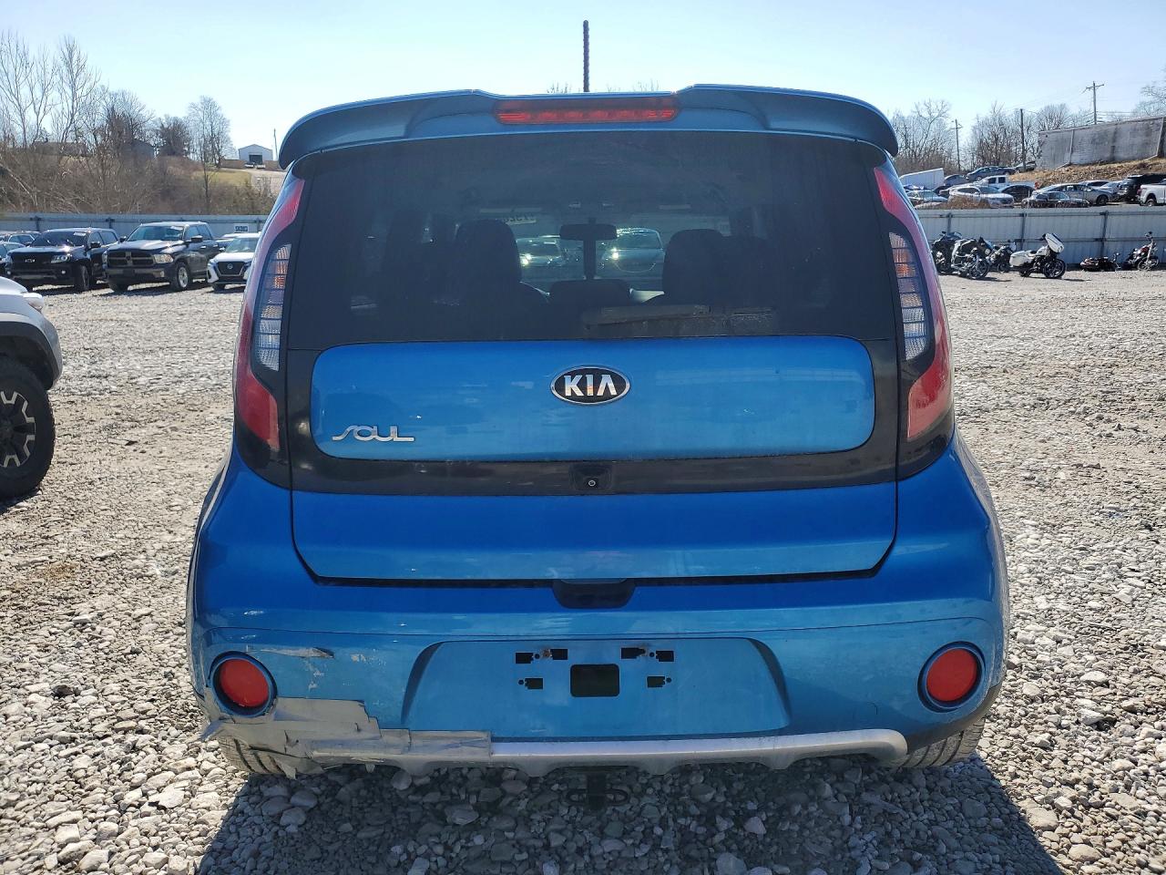 2017 KIA SOUL + photo 11