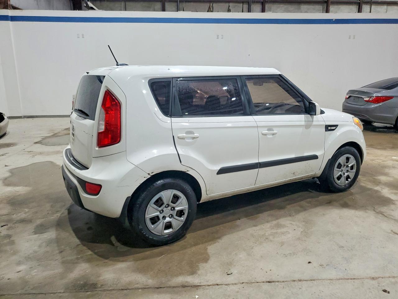 2013 KIA SOUL BASE photo 5