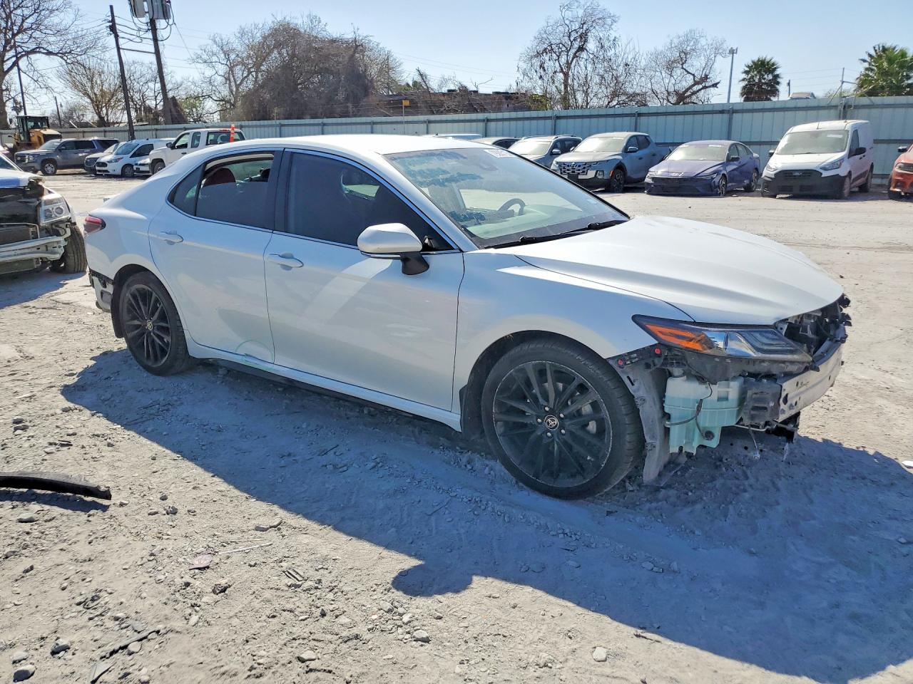 2022 TOYOTA CAMRY XSE photo 7