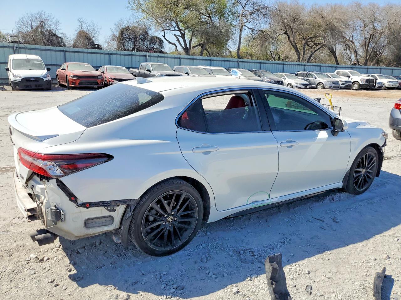 2022 TOYOTA CAMRY XSE photo 5