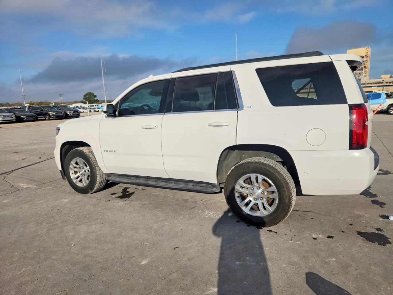2020 CHEVROLET TAHOE K1500 LT photo 3