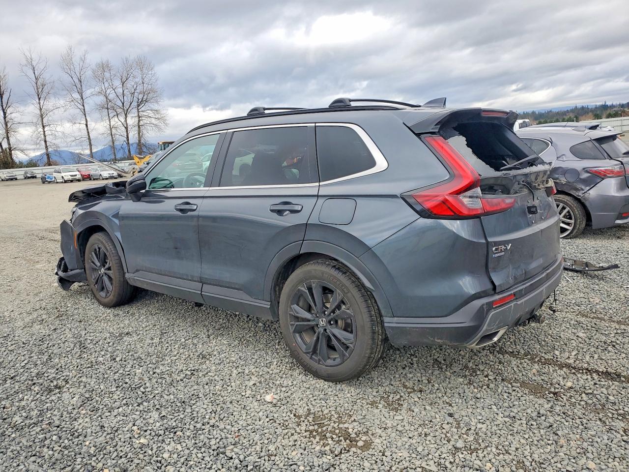 2025 HONDA CR-V SPORT TOURING photo 3