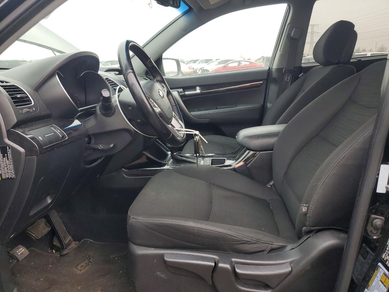 2014 KIA SORENTO LX photo 7